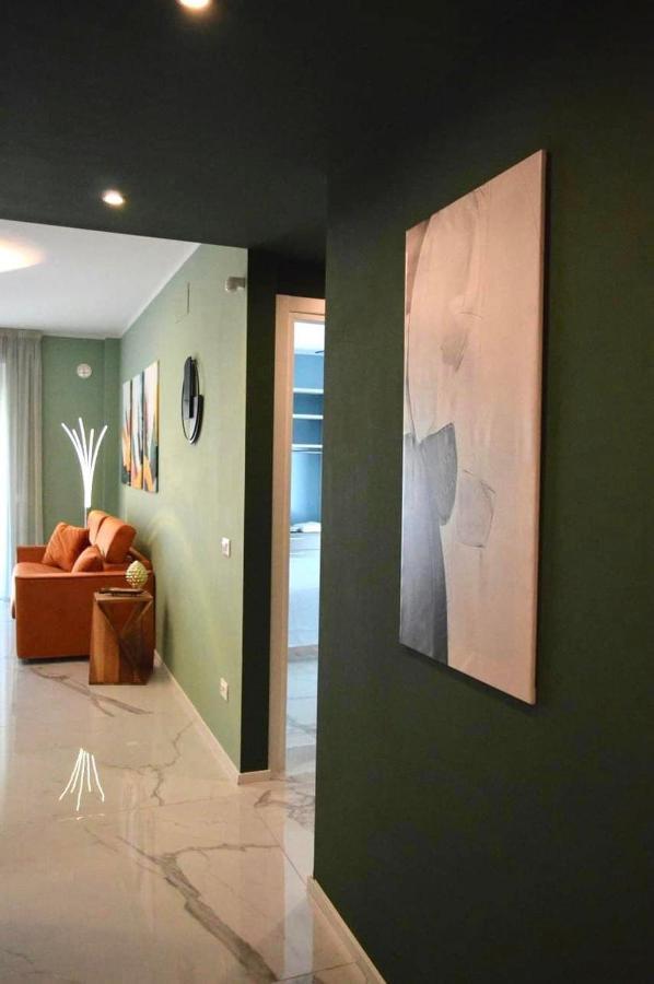 Dizeta Suite And Apartment Salerno Luaran gambar