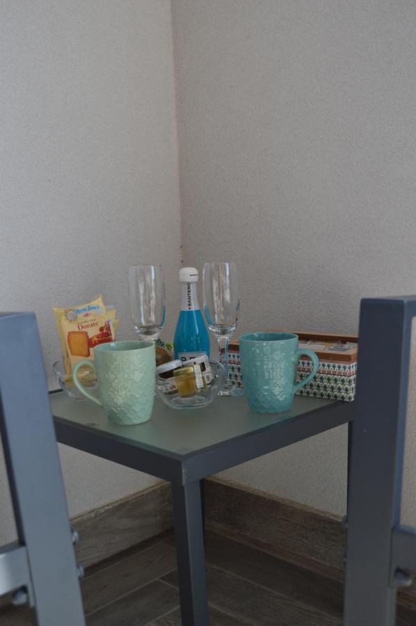 Dizeta Suite And Apartment Salerno Luaran gambar