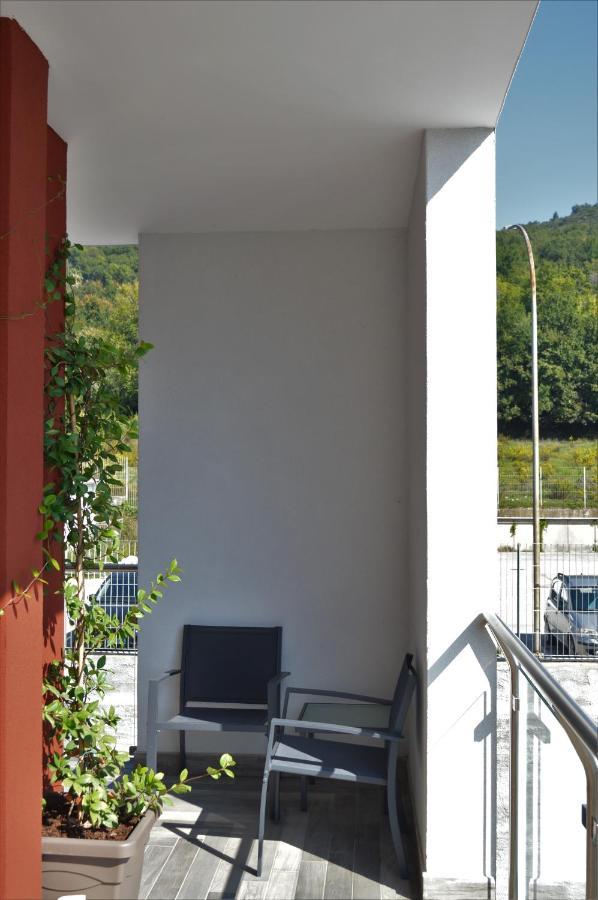 Dizeta Suite And Apartment Salerno Luaran gambar
